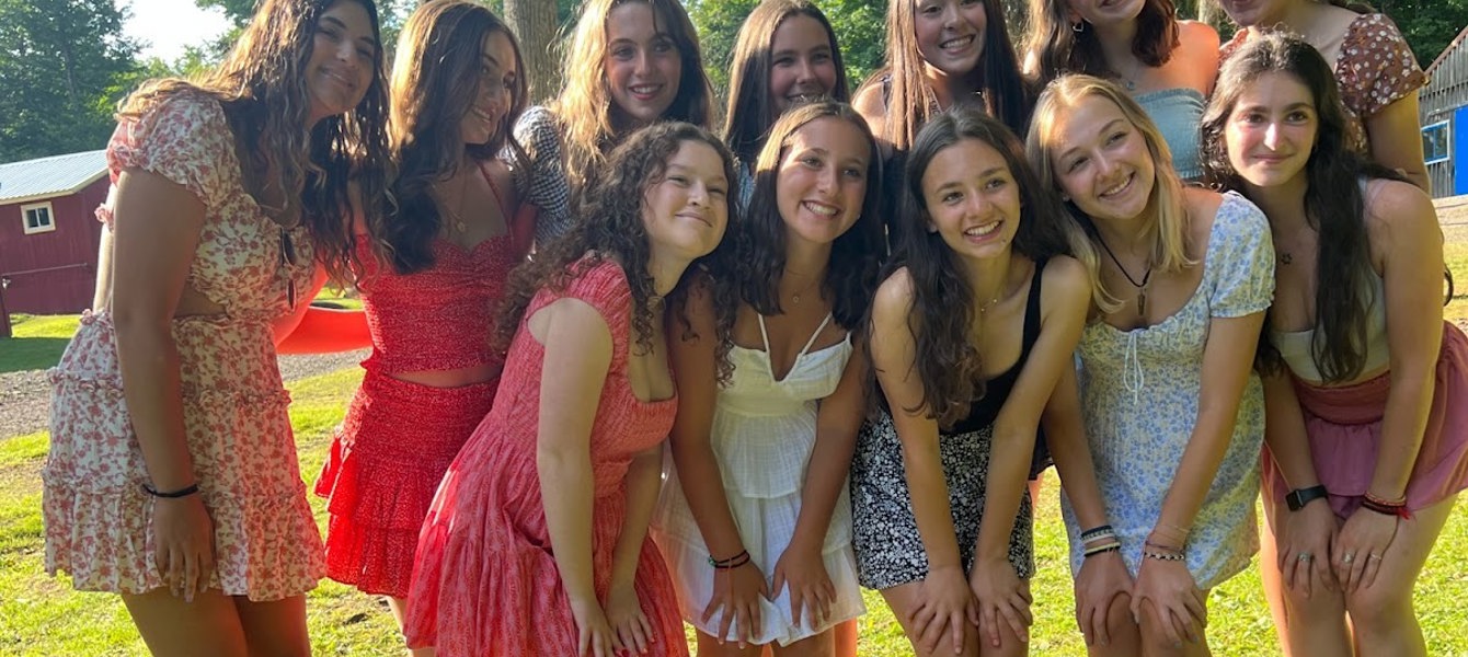 64efbe0d4d4bc169b5bea64f_unnamed (1)