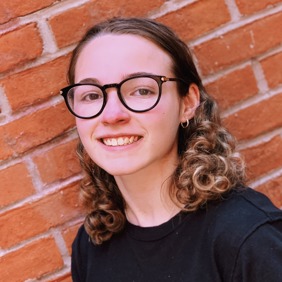 5dbf5c3c55334759dd8f2a9a_Perri Schwartz