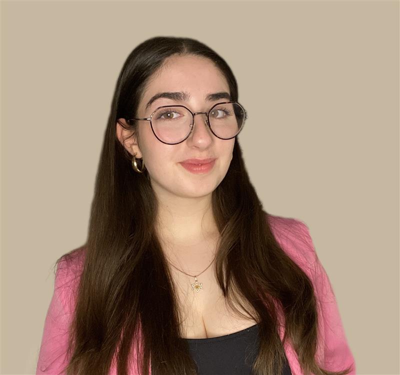 Profile picture of Hannah Stolyar