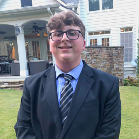 654bccb3cec91eb983cfd075_Headshot