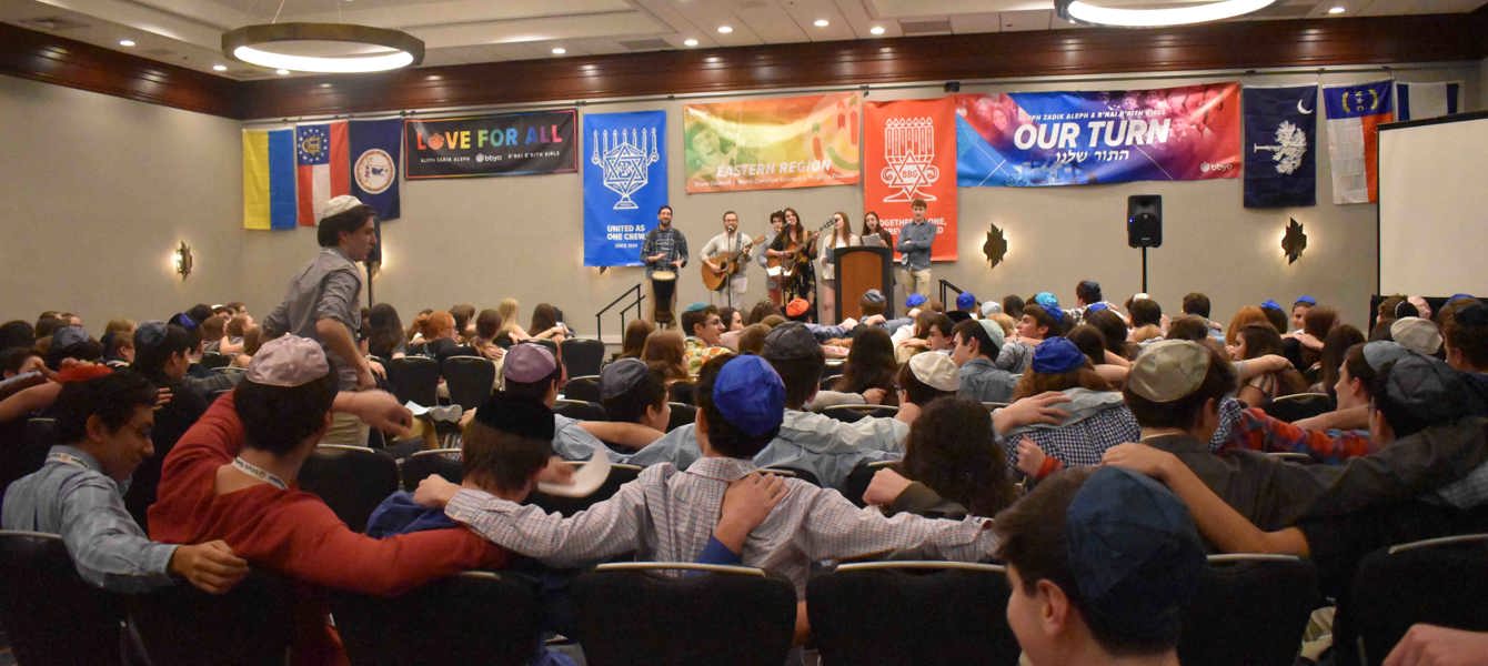 5dbc6426c042645ba801bd3f_Eastern Shabbat Picture