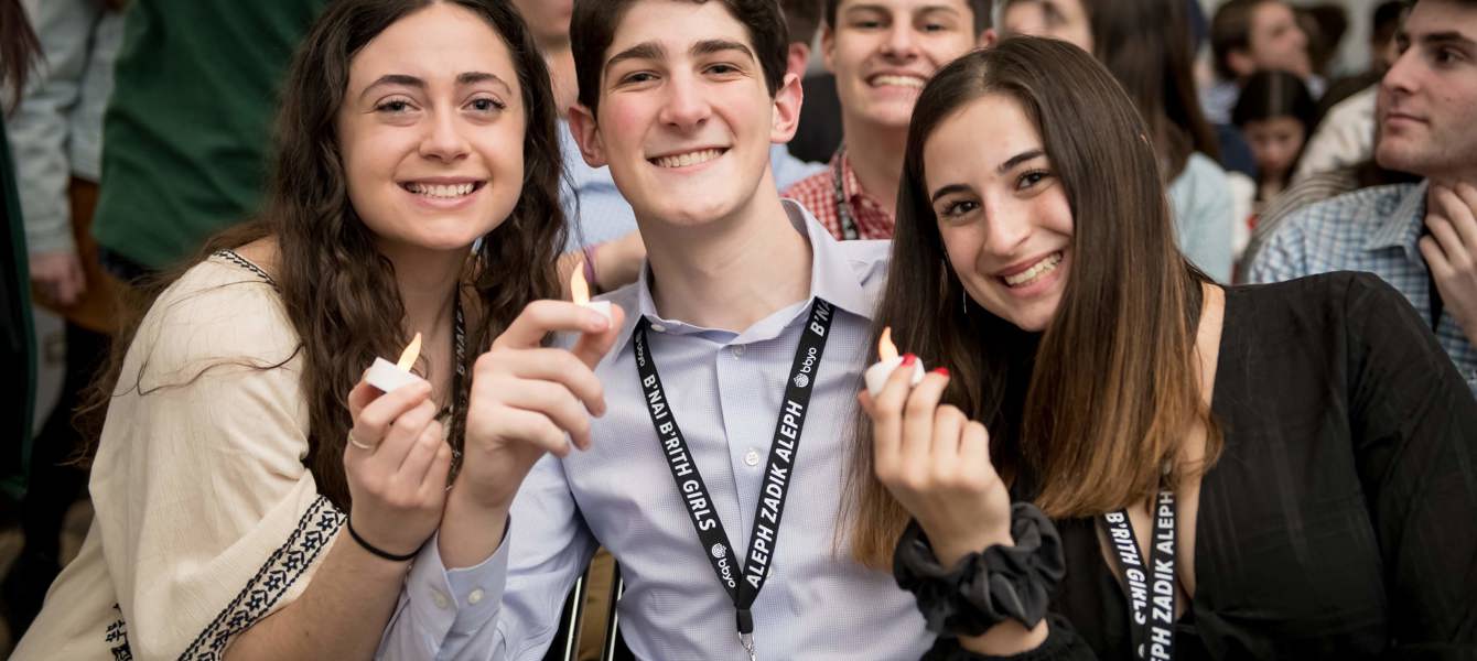 5c828efb6995ff37775442ce_IC-Kandel-Fri-91