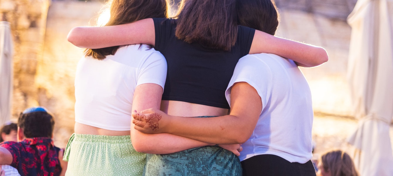 631b8d2d17bbbe018bacaa4a_BBYO6389