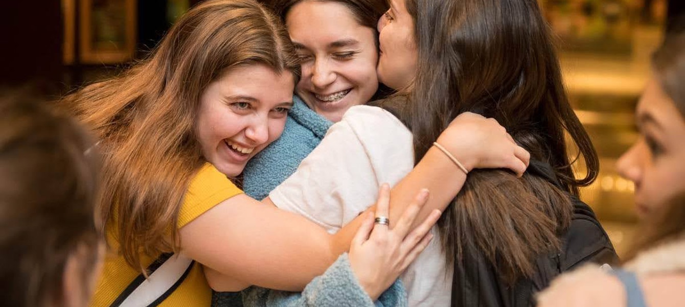 6082e1b8e13e913f535b3eaf_IC-Wed-Kandel-2