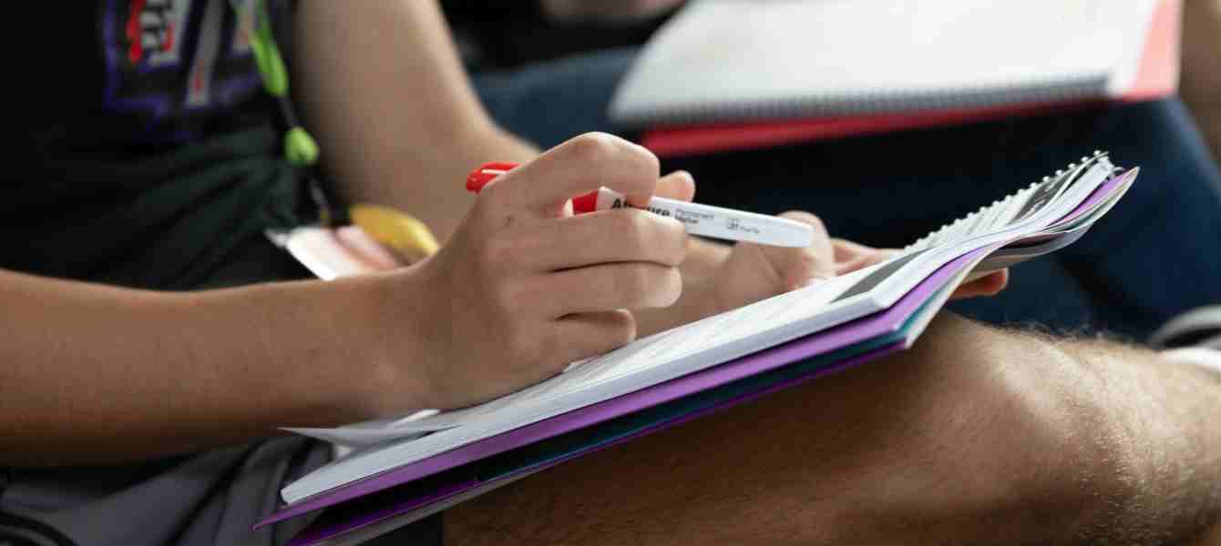 6877dfd78779bf961bd766ce_Aaron Perrotta ILTC Jul 08 - 29