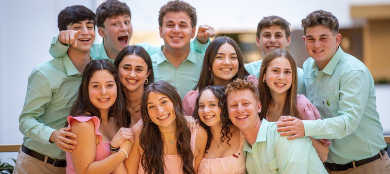 649dfce647e0a36465a038b3_Courtney KP 1