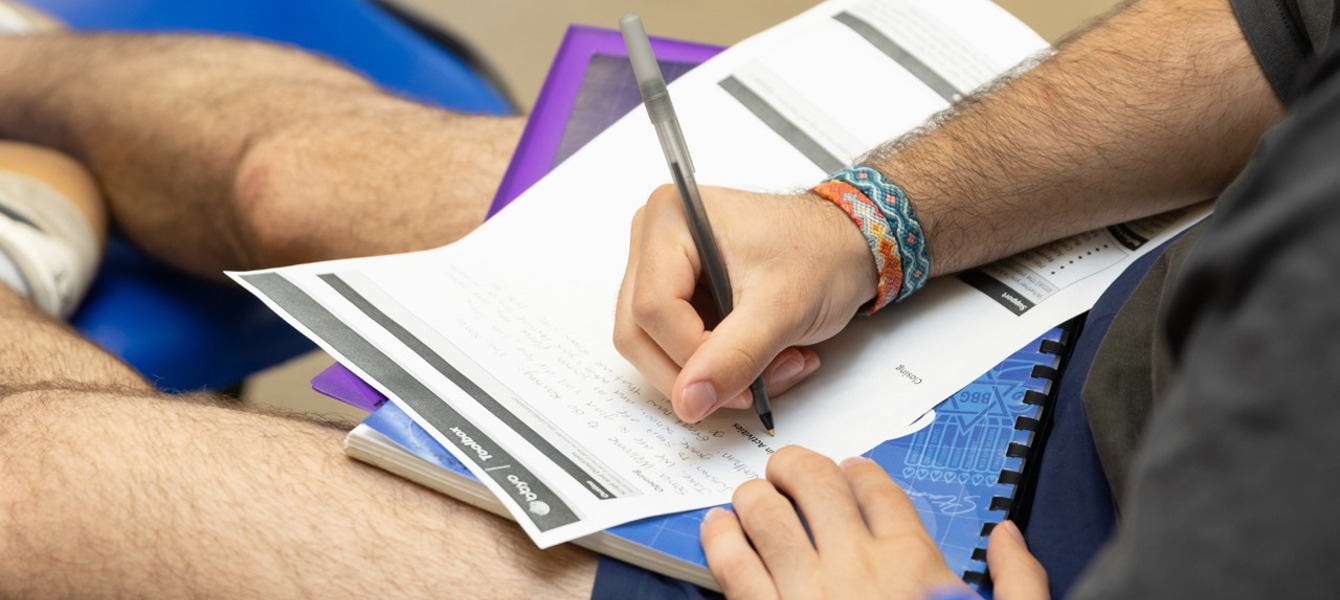 6862f221dfd36fd17eb5cb26_Aaron Perrotta ILTC Jul 09 - 41 Large