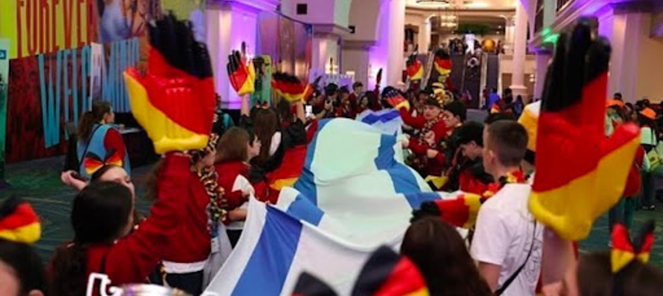 67c9c8c69ea49dcfb291a014_leamordkovich2-6