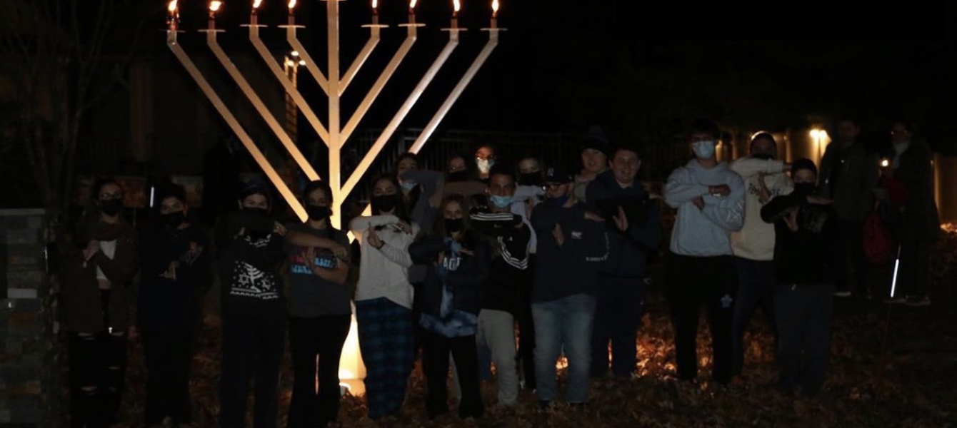 639cb76d412be6110c975b6f_shoffff