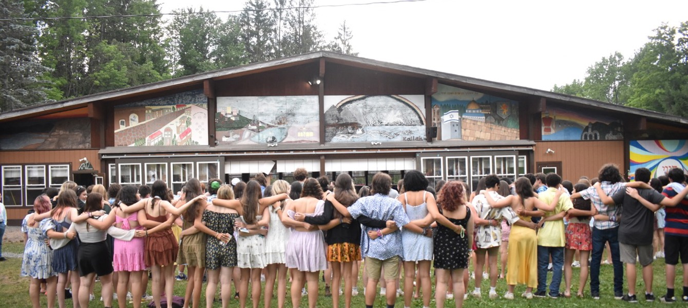 65296b68eba0fd8bd72cc51a_JDW_9016 Large