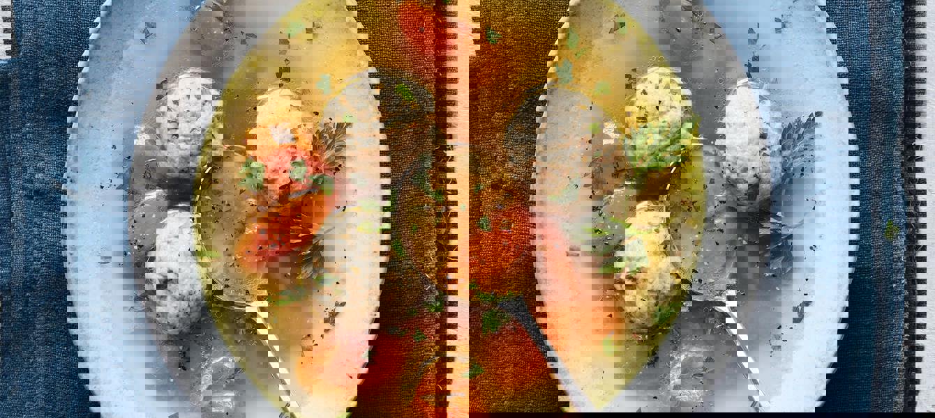 5fd7a5f9ffdc9904782a8ae3_62f97d-splendid-table-classic-matzo-_1558ed63