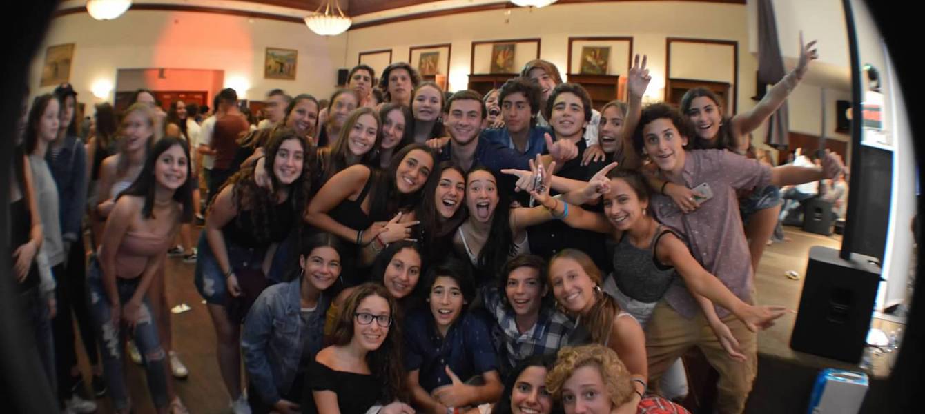 5bbcb1b5cbc94f4b0e60442f_IMG_1676