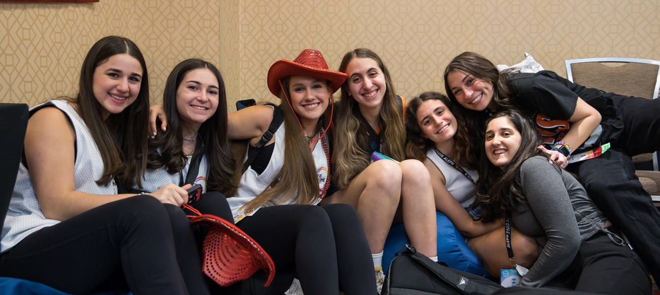6841e861910ea5e18c365865_BBYO International Convention - Jaso_d762d907